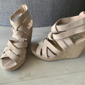 Dolce Vita Toni Wedge Espadrille Sandal 9 M
